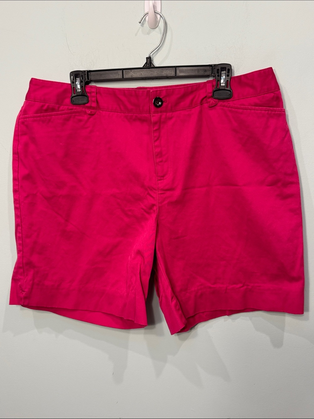 Madison Hot Pink Casual Shorts Size 16